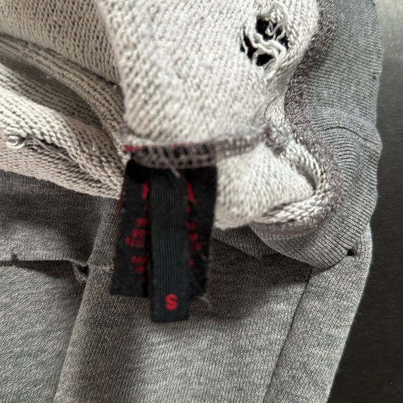 RtA sweatshirt features a crew neckline w/ distressing and a relaxed fit. Size S - Picture 8 of 9